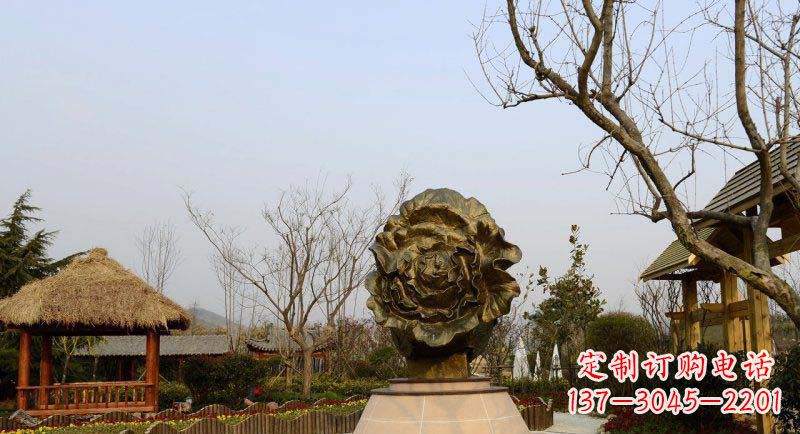 泉州公园大白菜景观铜雕