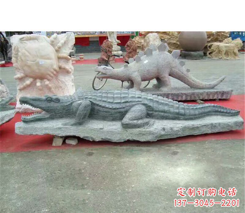 泉州公园动物鳄鱼石雕