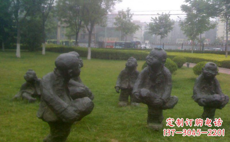 泉州中领雕塑为您打造精美的儿童斗鸡雕塑