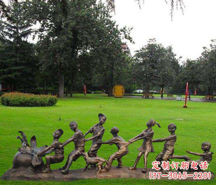 泉州公园儿童拔萝卜人物小品铜雕