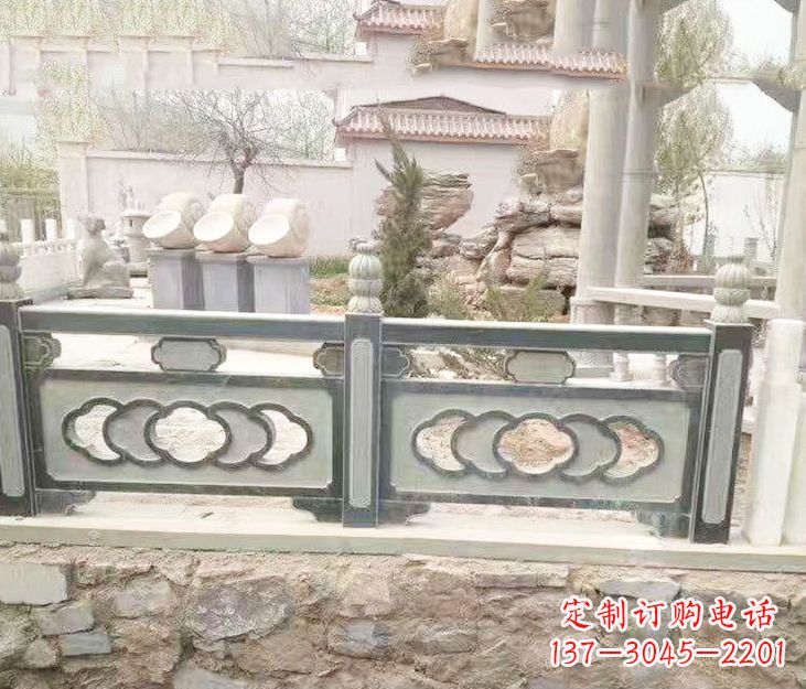 泉州公园仿古栏板石雕