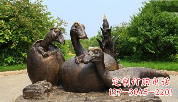 泉州公园仿真恐龙铜雕