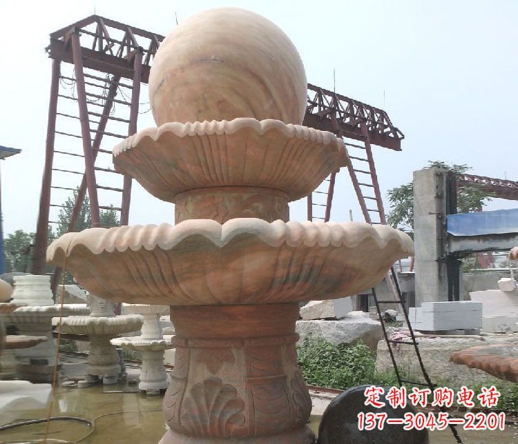 泉州绚丽多彩的风水球雕塑