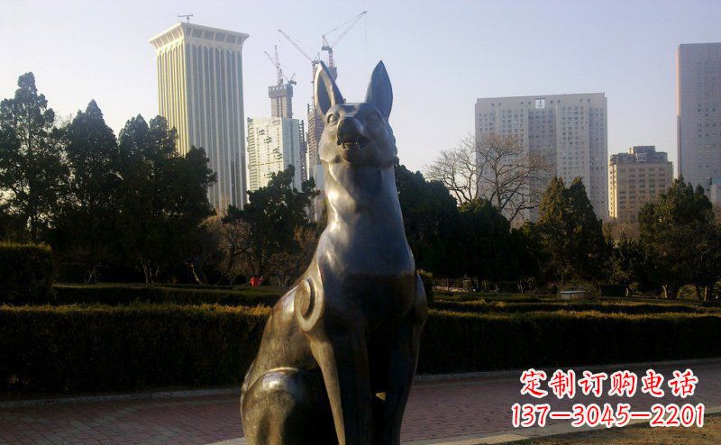 泉州公园狗动物铜雕