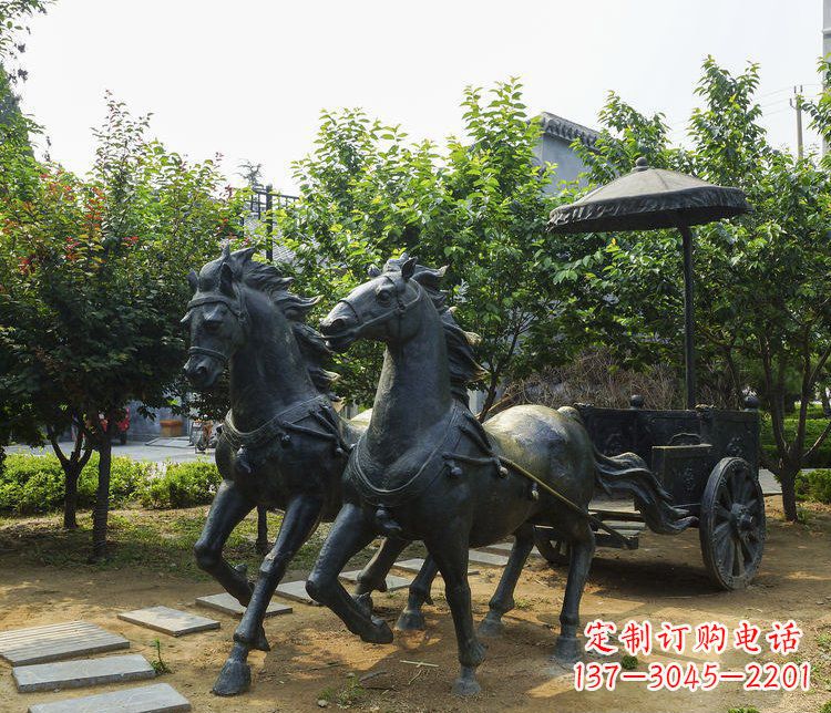 泉州风格弥漫的古典马车铜雕
