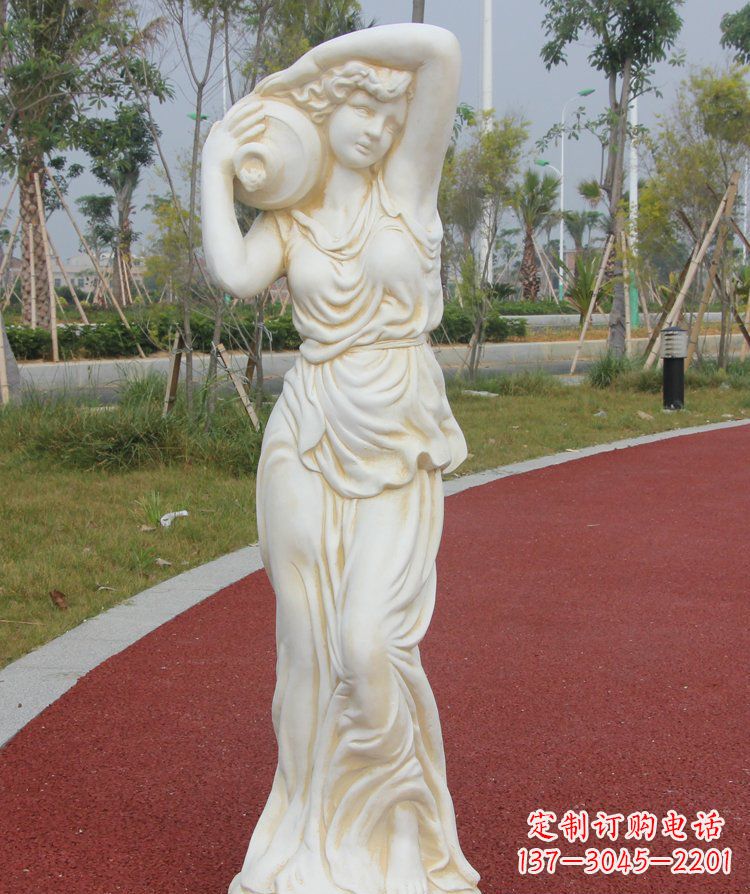 泉州传统仕女石质雕塑