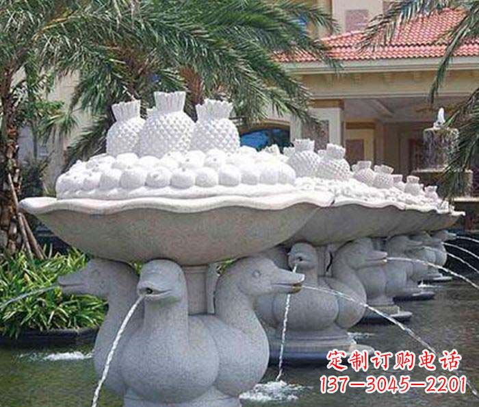 泉州公园景观天鹅喷泉石雕