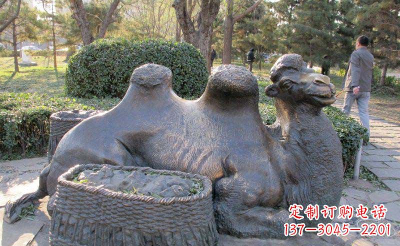 泉州精致骆驼铜雕塑