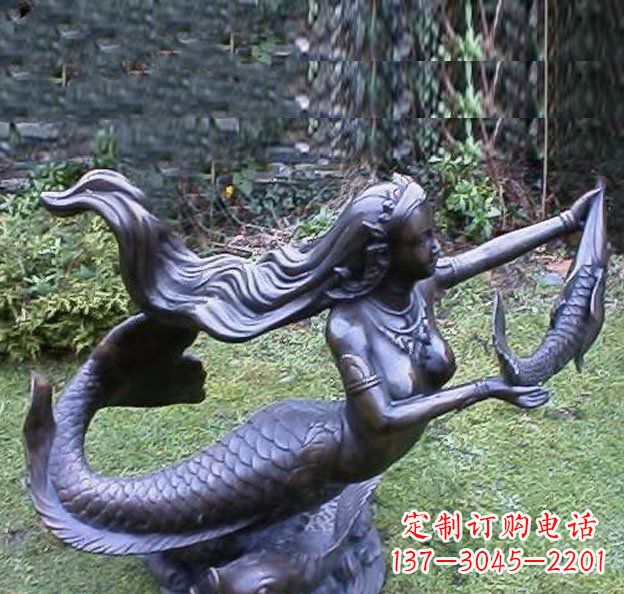 泉州公园美人鱼景观铜雕