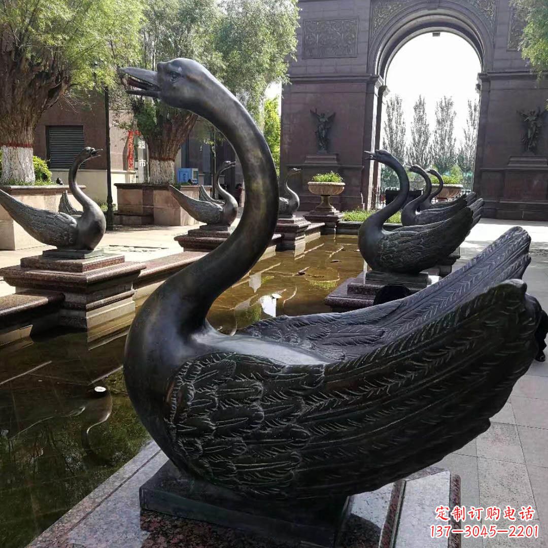 泉州精致天鹅铜雕