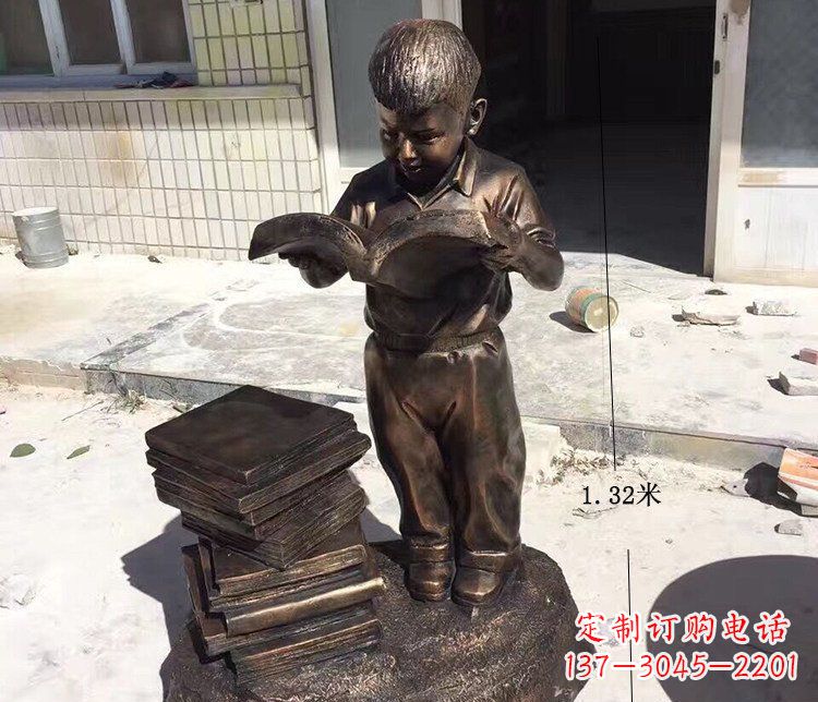 泉州杰出的小孩铜雕