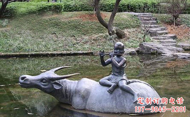 泉州草原上的牧童铜雕