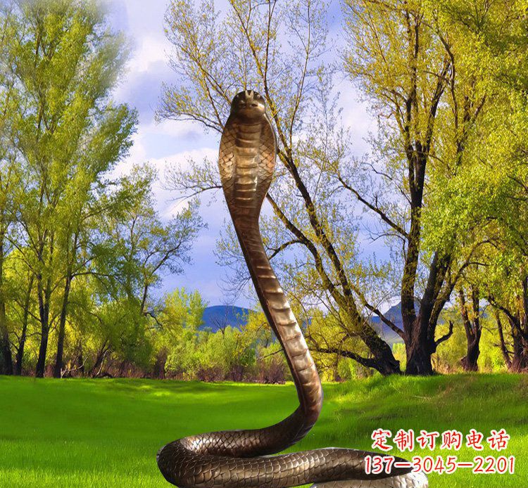泉州铜质眼镜蛇动物雕塑