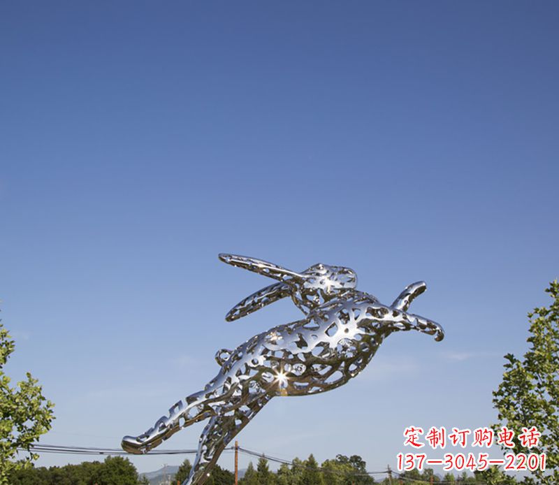 泉州不锈钢兔子雕塑