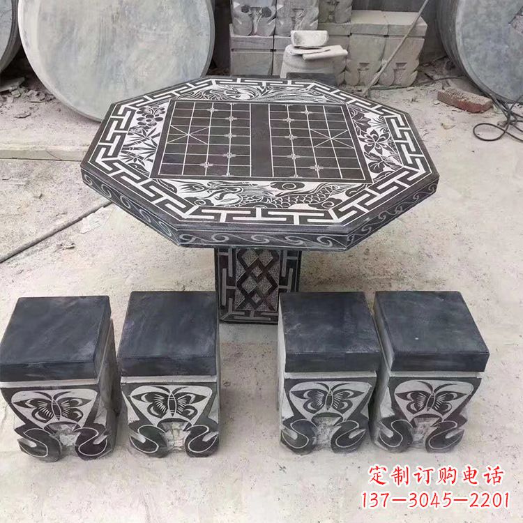 泉州中领雕塑精美的石桌凳雕塑