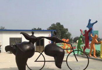 泉州青春无悔，精致自行车雕塑