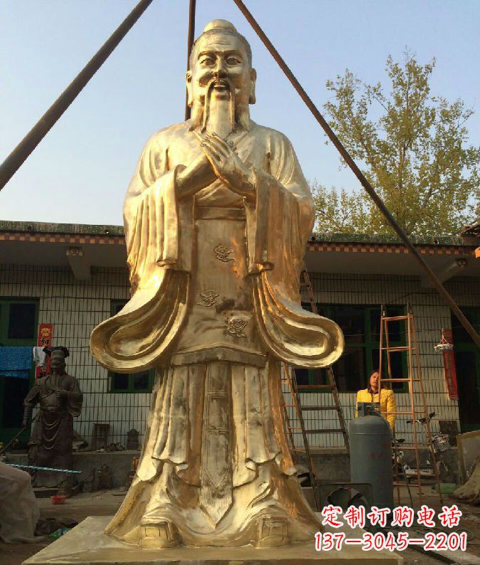 泉州孔子铜雕--象征传统智慧的艺术