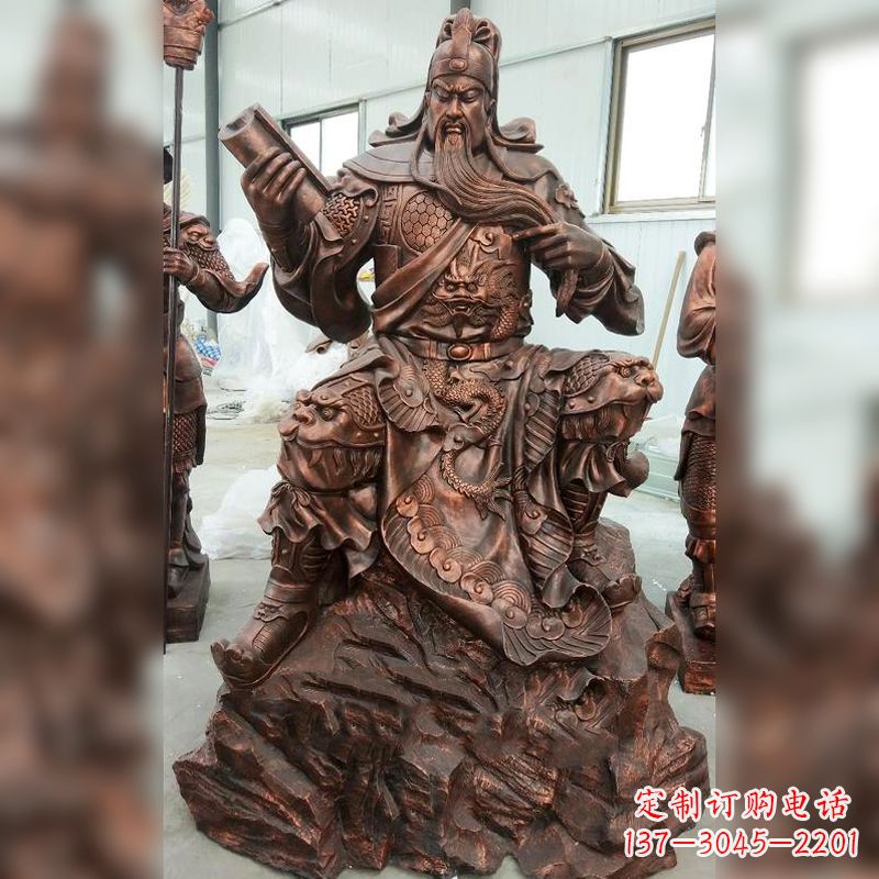泉州文化历史写照:关羽夜读春秋雕塑