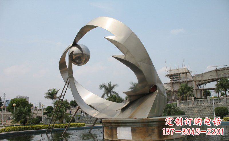 泉州室外不锈钢喷泉雕塑