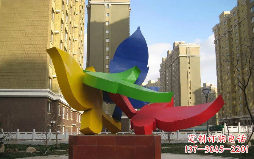 泉州广场不锈钢抽象树叶雕塑