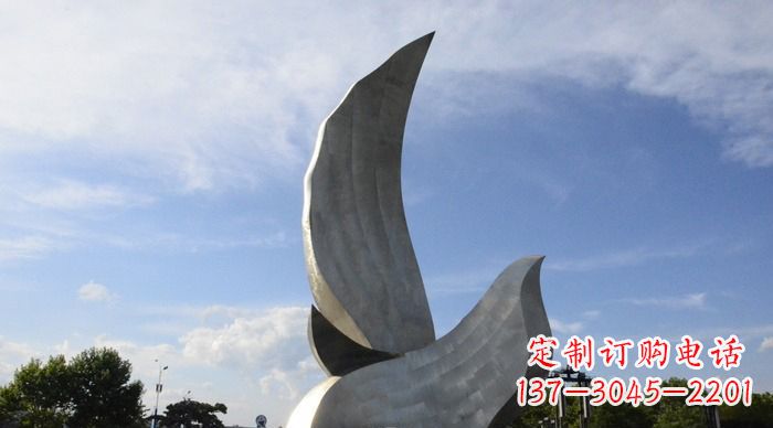 泉州领雕塑带来的和平鸽雕塑