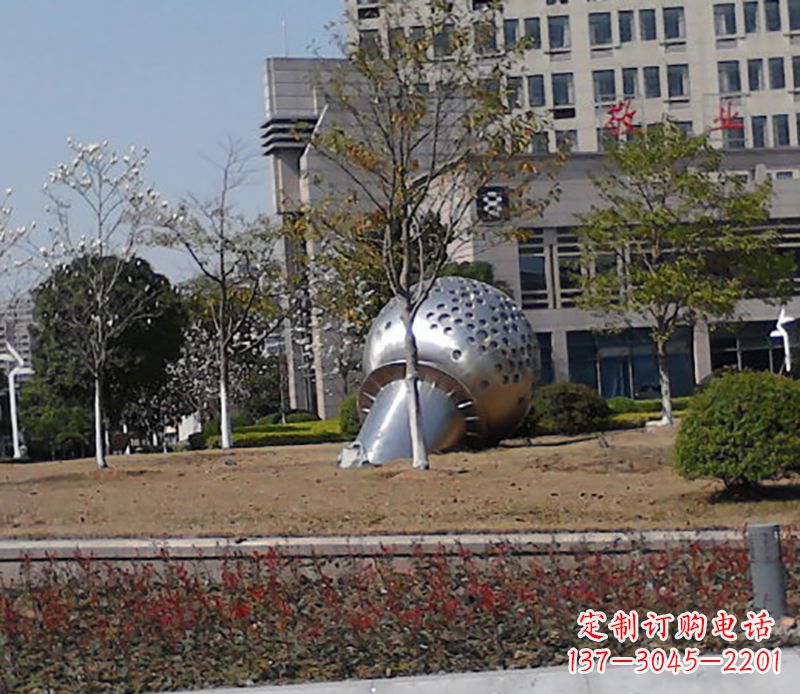 泉州传统话筒雕塑,融合现代美学设计