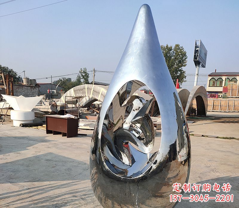 泉州持久耐看的不锈钢镜面水滴雕塑