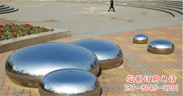 泉州镜面不锈钢水滴雕塑