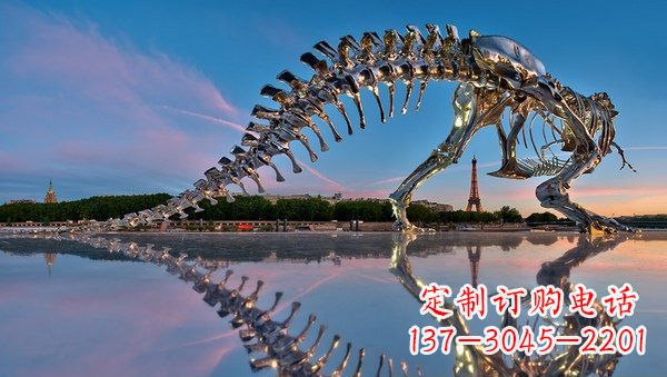 泉州魅力无穷的不锈钢恐龙骨架雕塑