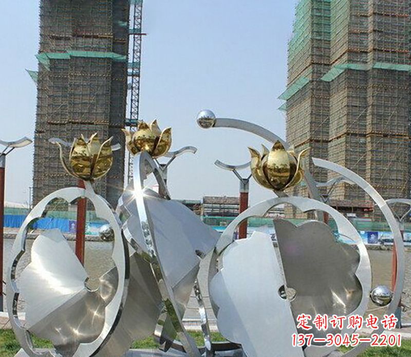 泉州广场不锈钢莲花抽象雕塑