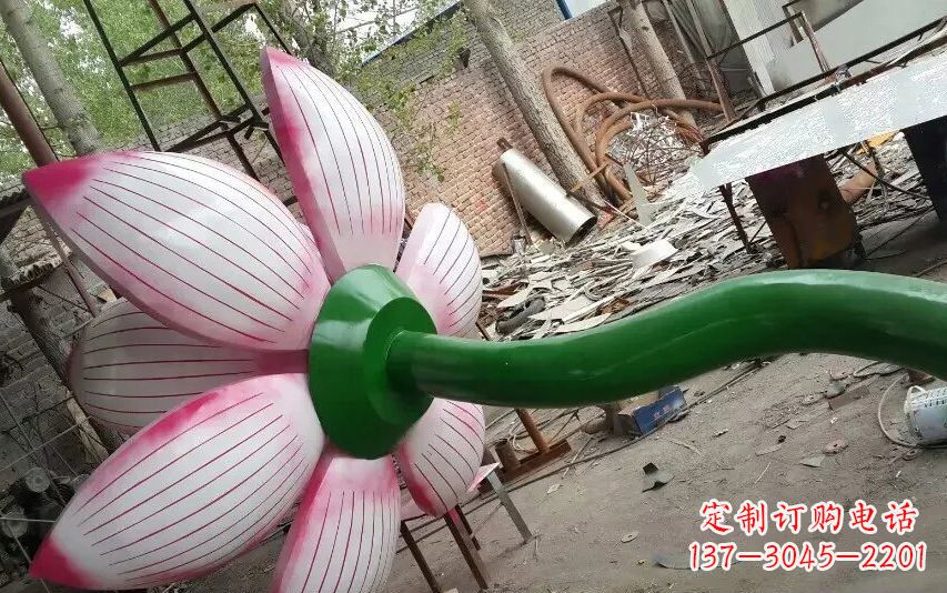 泉州广场不锈钢莲花雕塑 (2)