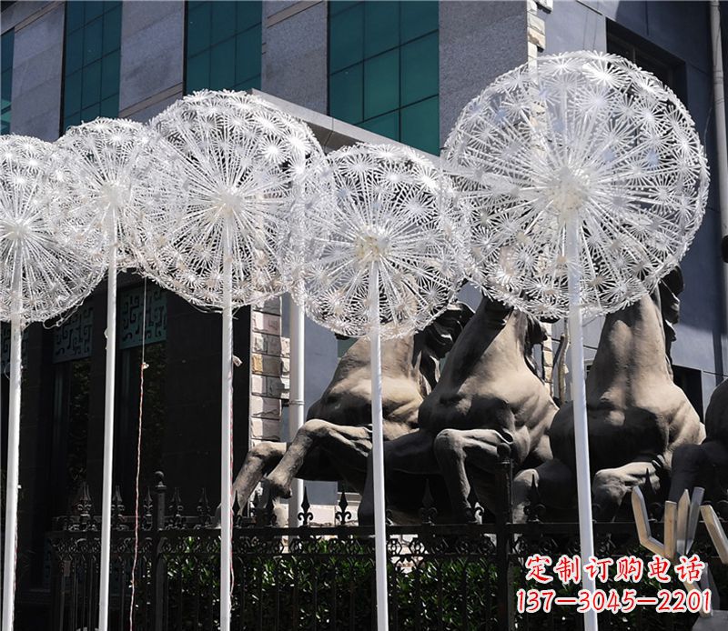 泉州中领雕塑致力打造高档不锈钢蒲公英雕塑