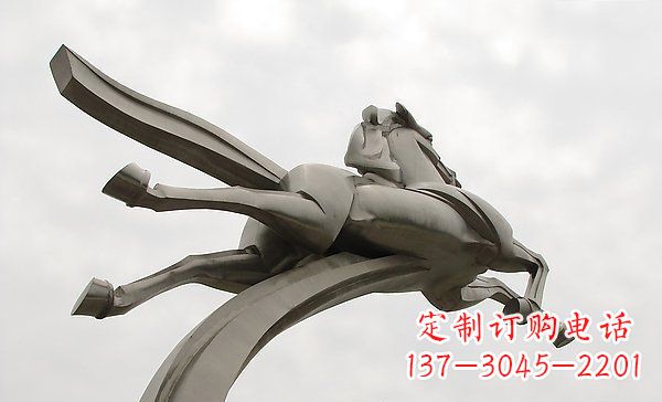泉州中领雕塑:高精度不锈钢一马当先雕塑