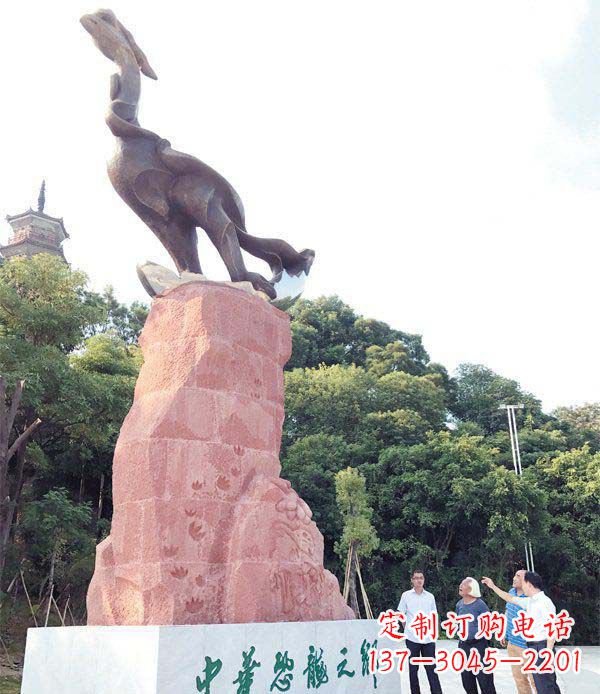 泉州恐龙雕塑,极致灵动与完美融合