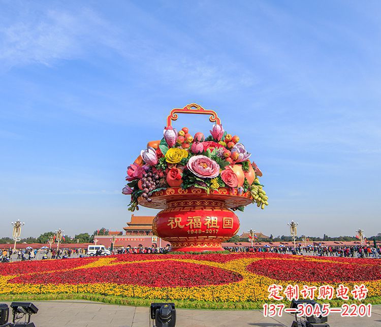 泉州广场大型不锈钢花篮雕塑