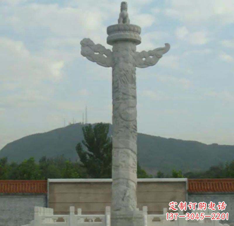 泉州广场华表石雕