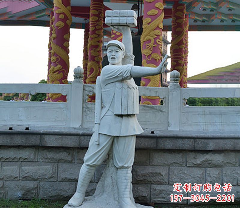 泉州广场景观董存瑞石雕