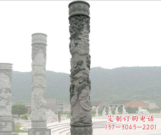泉州广场景观仿古12生肖石柱