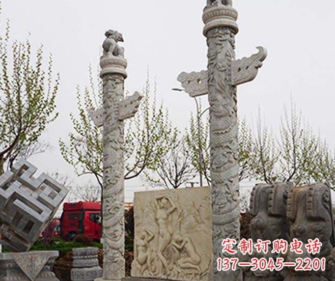 泉州盘龙柱石雕华丽装点美丽家园