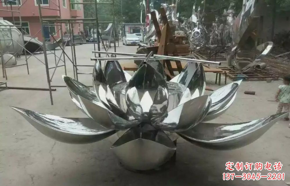 泉州精致独特的莲花不锈钢雕塑
