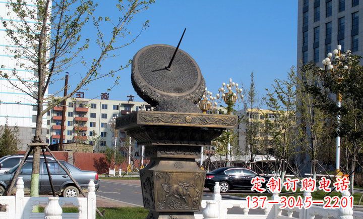 泉州中领雕塑专业定制日晷铜雕