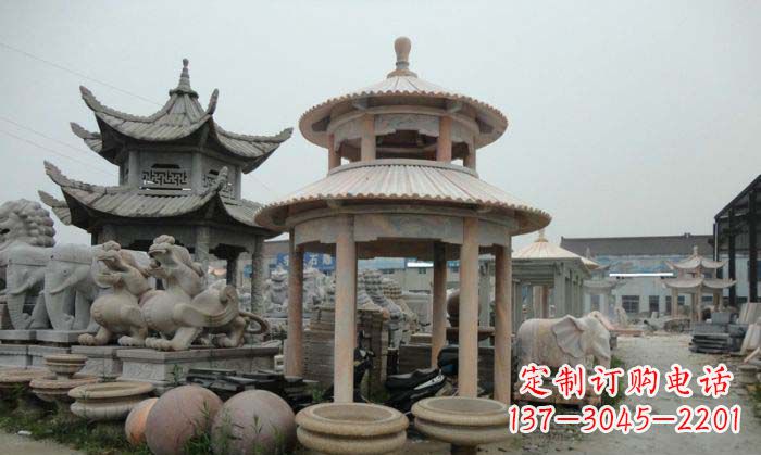 泉州海边景观晚霞红圆顶石雕凉亭