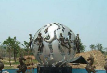 泉州高雅大气不锈钢圆球喷泉雕塑