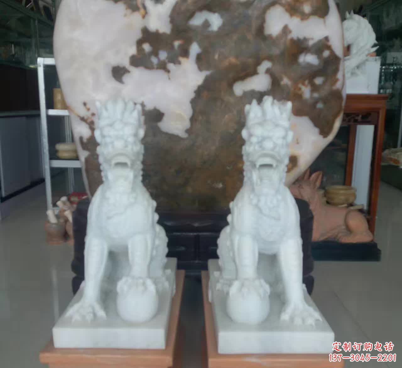 泉州浓情似火热情似红麒麟石雕