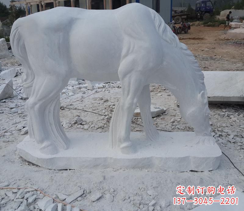 泉州汉白玉动物马雕塑是由中领雕塑定制的一款精…
