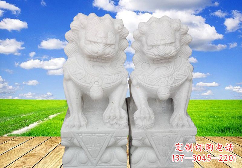 泉州汉白玉狮子雕塑表达勇士之气