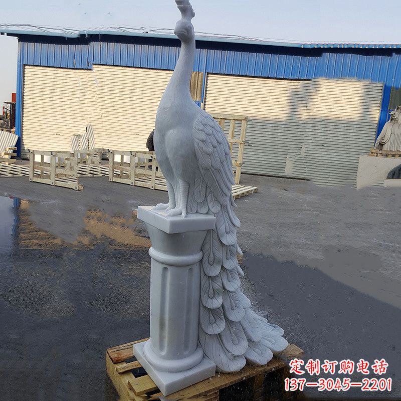 泉州汉白玉孔雀雕塑,传承艺术精髓