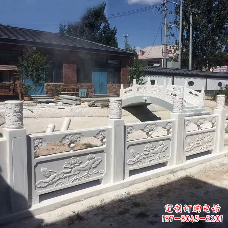 泉州汉白玉精美手工栏板雕塑
