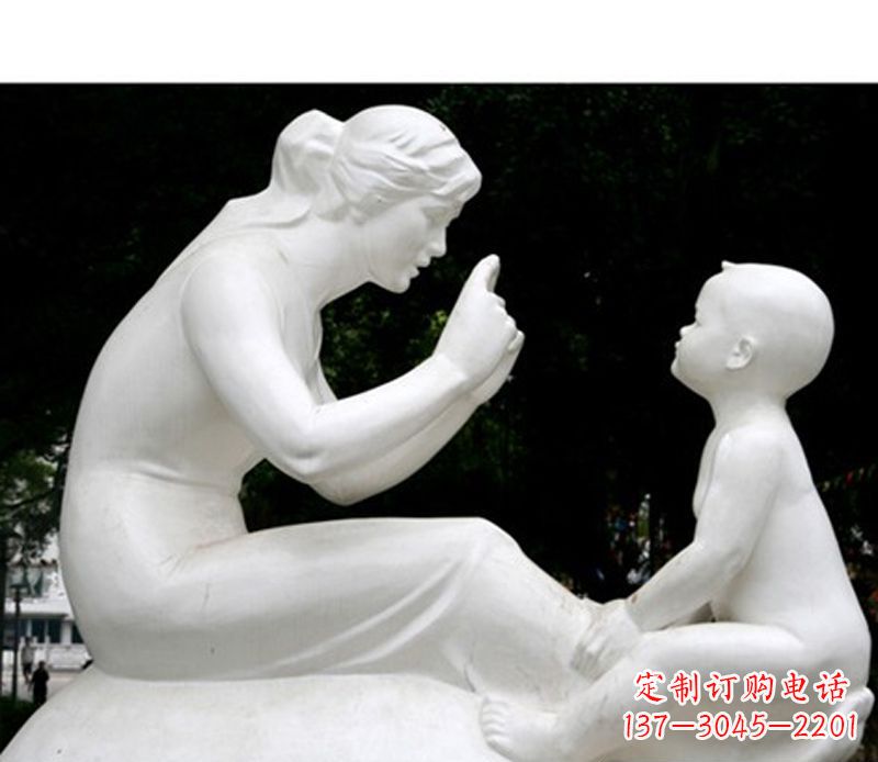 泉州中领雕塑,创造传统的母爱石雕