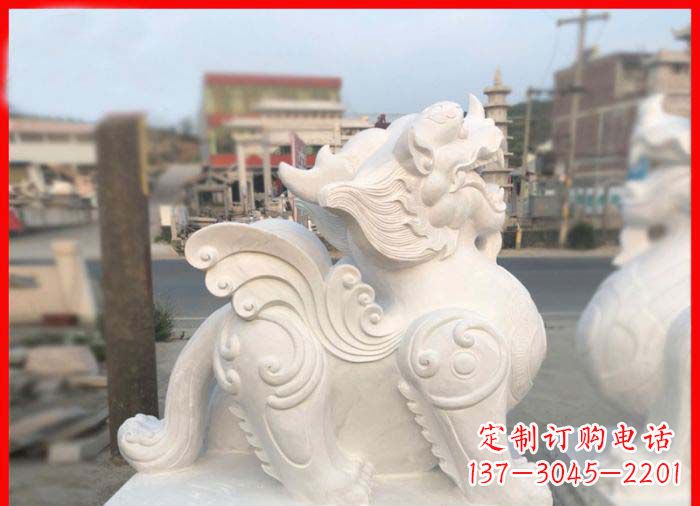 泉州中领雕塑:精美汉白玉貔貅门口招财石雕